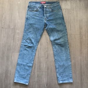 Supreme jeans